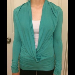 BCBGMAXAZRIA Deep Plunge Long Sleeve Top, M